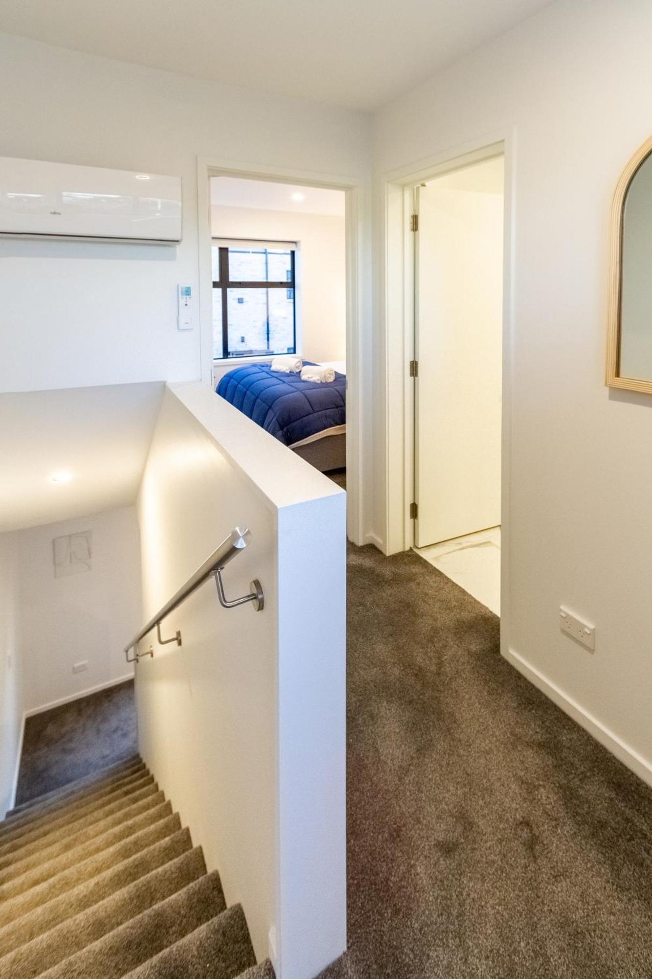 Appartamento Urban Elegance - 2 Bed, 2 Bath In The Cbd Christchurch Esterno foto