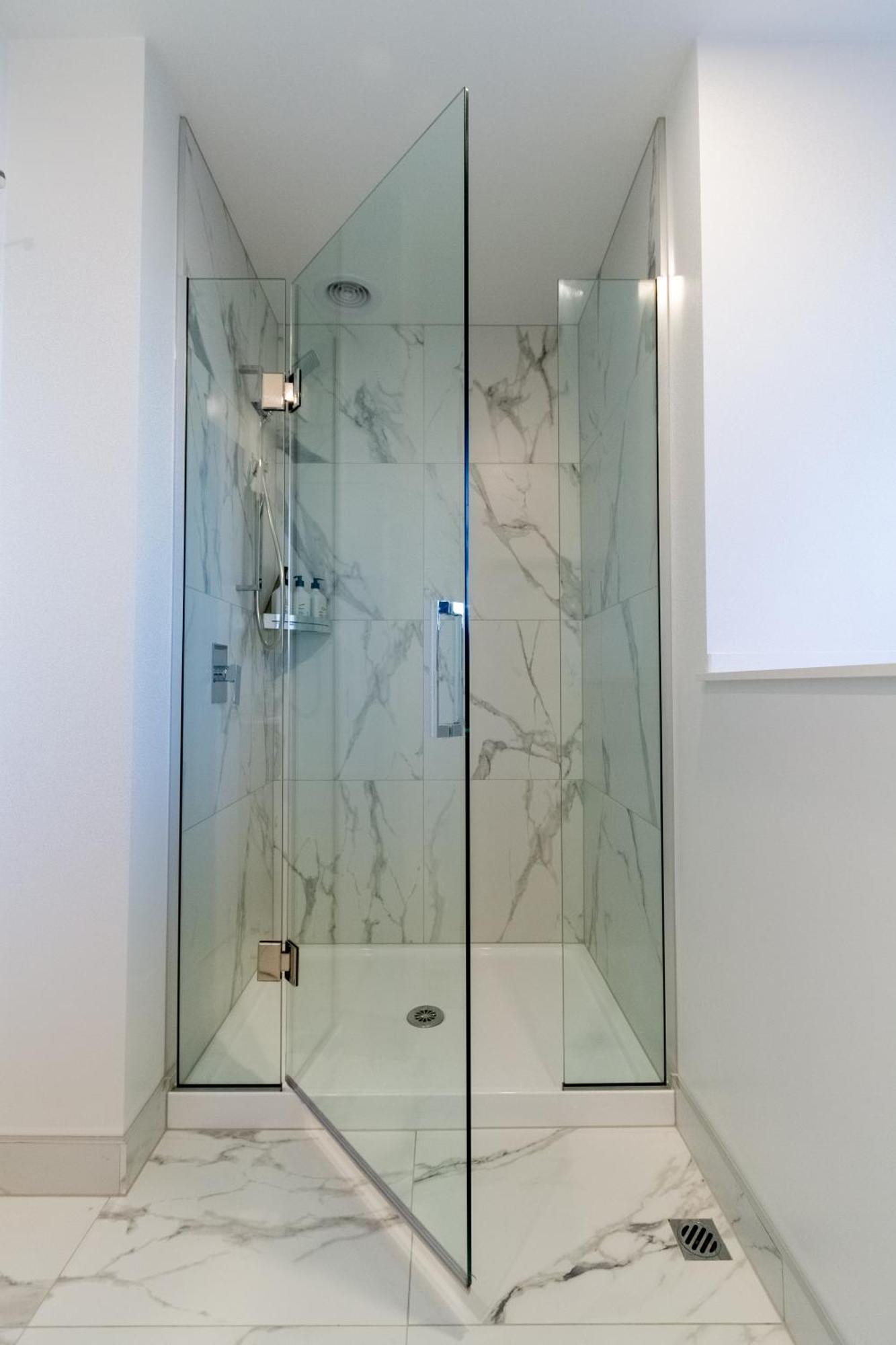 Appartamento Urban Elegance - 2 Bed, 2 Bath In The Cbd Christchurch Esterno foto